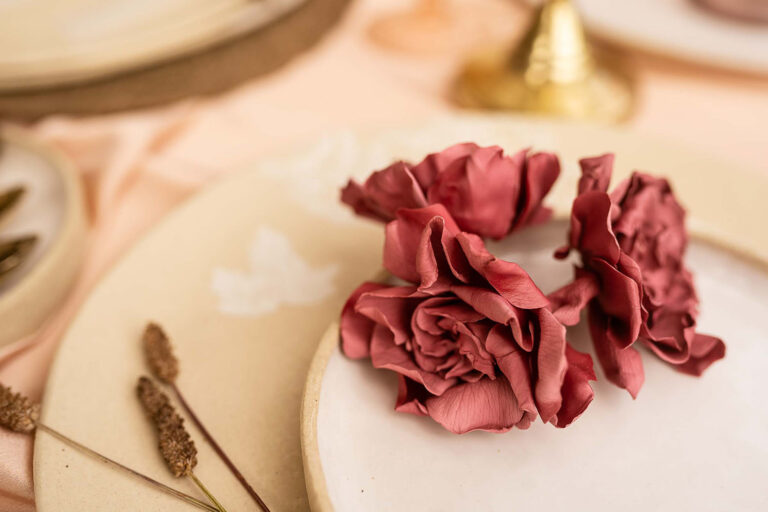 photographie de la décoration d'une table d'un mariage à Angers